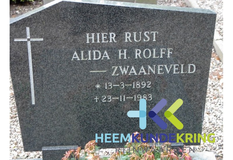Grafstenen kerkhof Herwen Coll. HKR (96) A.H.Rolff-Zwaaneveld